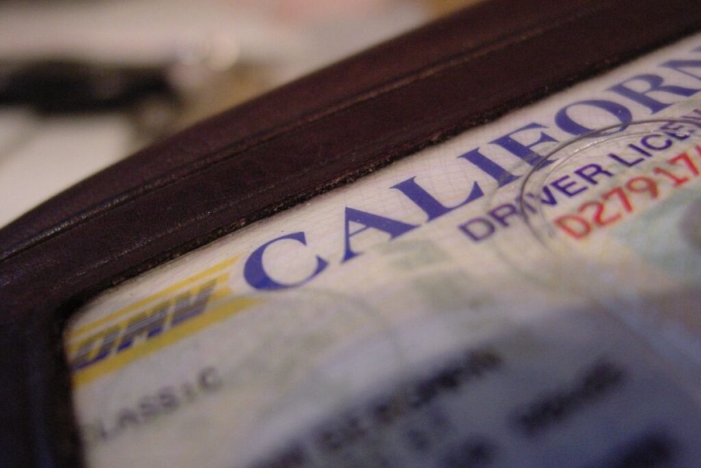 can i replace my driver license online california