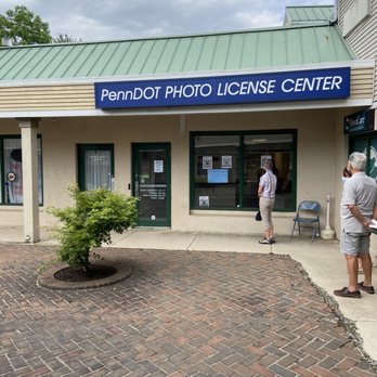 driver license center near me hours