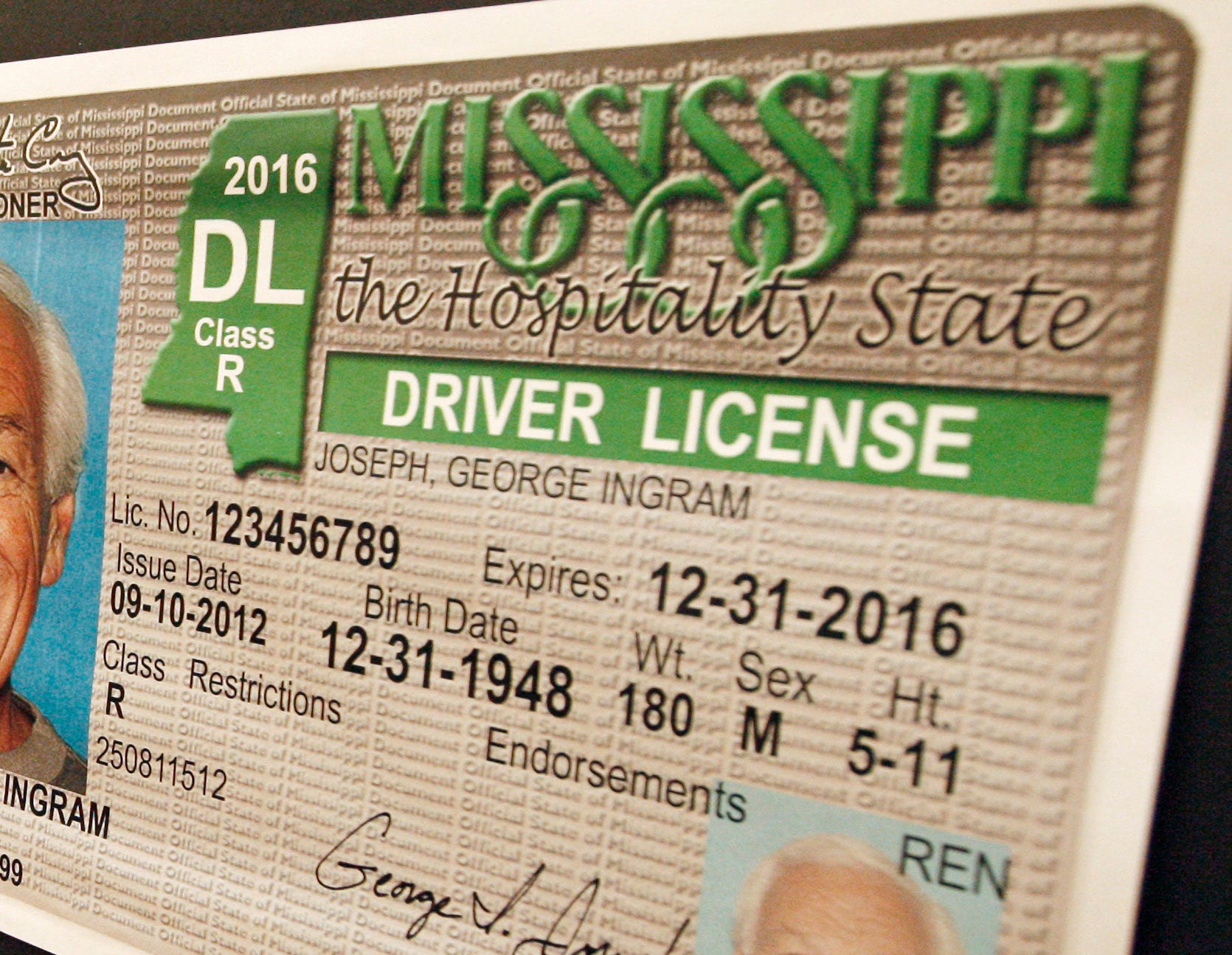 driver license nesbit ms