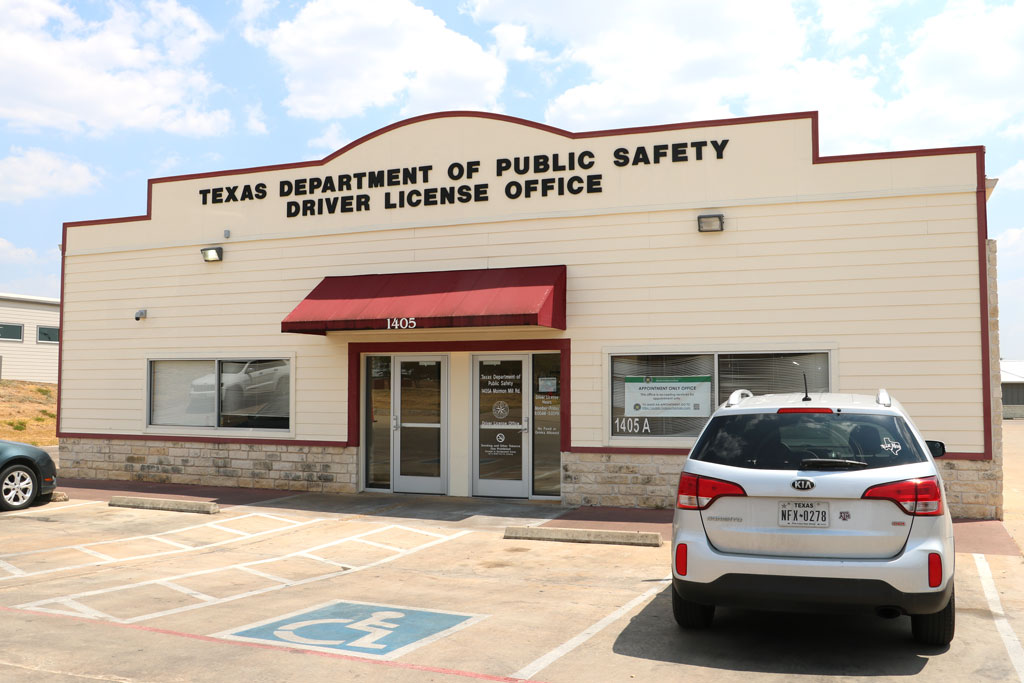 driver licensing department photos
